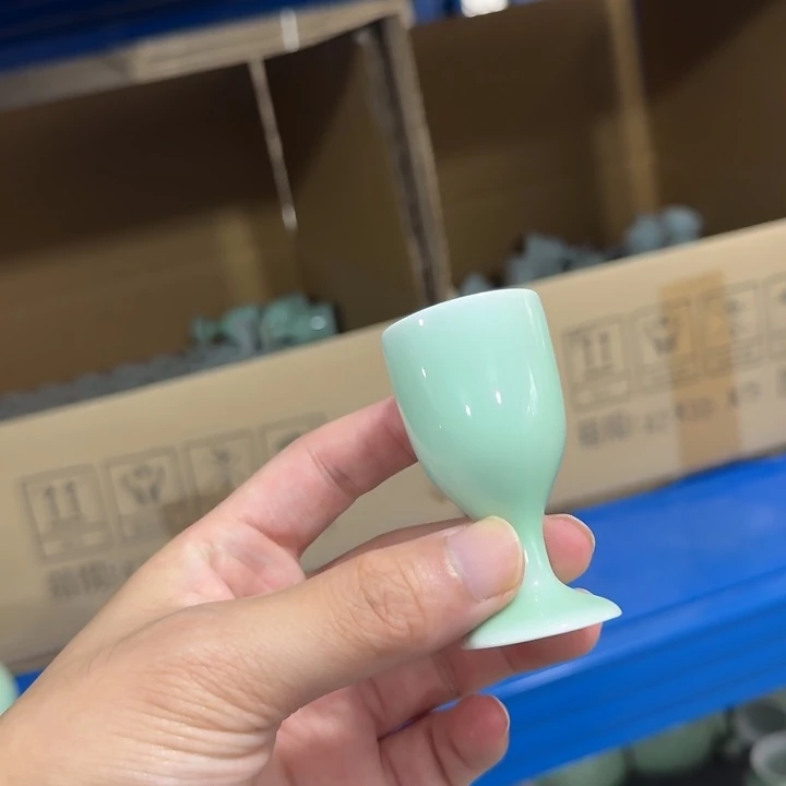 釉下手绘茶具微瑕