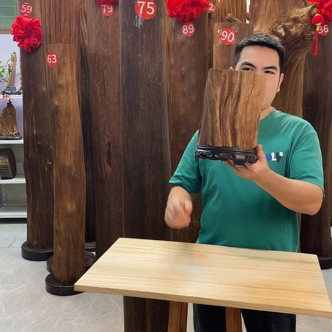 沉香碎屑沉香原材料