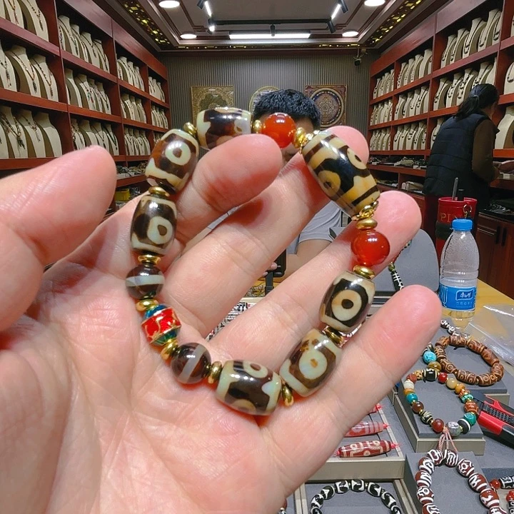 未镶嵌玛瑙/玉髓珠宝奇石