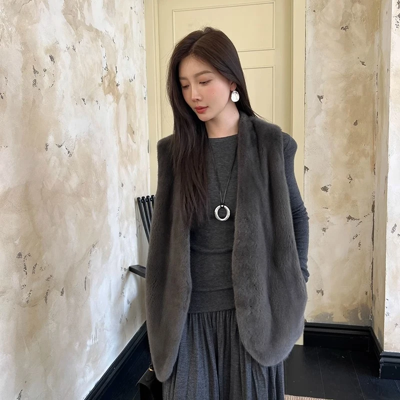 2025新冬进口貂皮马甲紫标天鹅绒整貂时尚百搭貂皮大衣女皮草外套