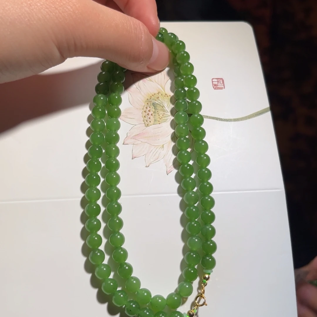 和田玉18K金镶嵌颈饰乌兰乌德微矿点6mm