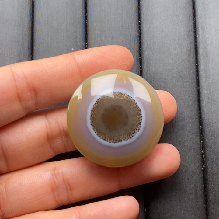 牧***生玛瑙/玉髓颈饰未镶嵌