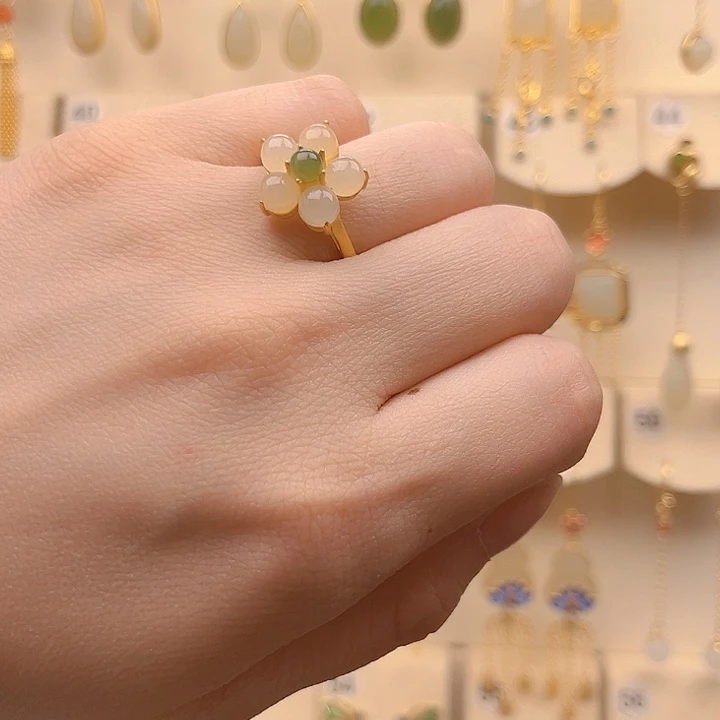 和田玉戒指银S925镀金镶嵌