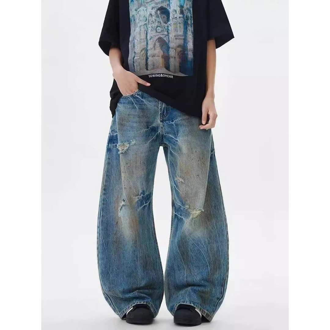 美式复古脏洗绣染做旧破洞牛仔裤男宽松直筒潮牌痞帅阔腿弯刀裤子