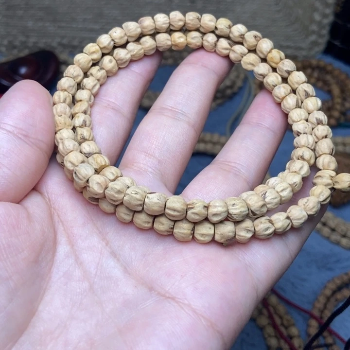 【闪购商品】吊坠柏香籽/百香籽