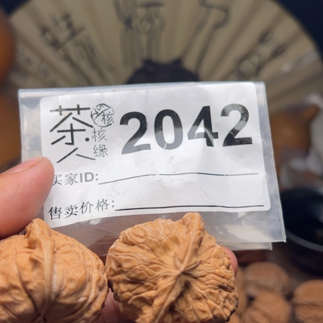 文玩核桃把件我们