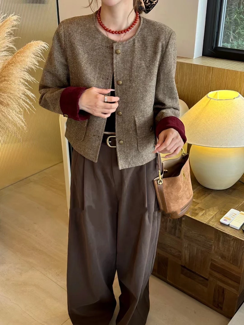 2025秋季新款韩版复古时尚小香风外套毛呢拼接短款气质女上衣