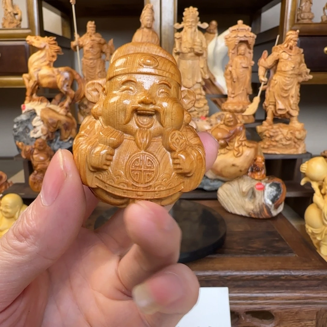 崖柏小木匠艺雕一物一拍