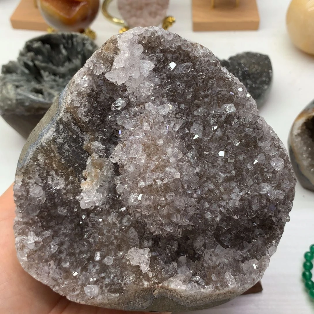 未镶嵌珠宝半成品水晶