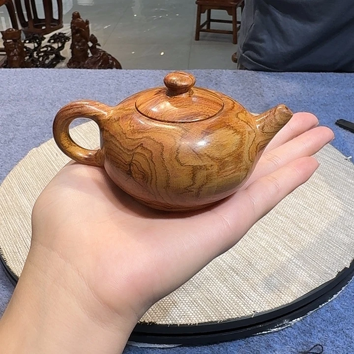 黄花梨/降香黄檀把件