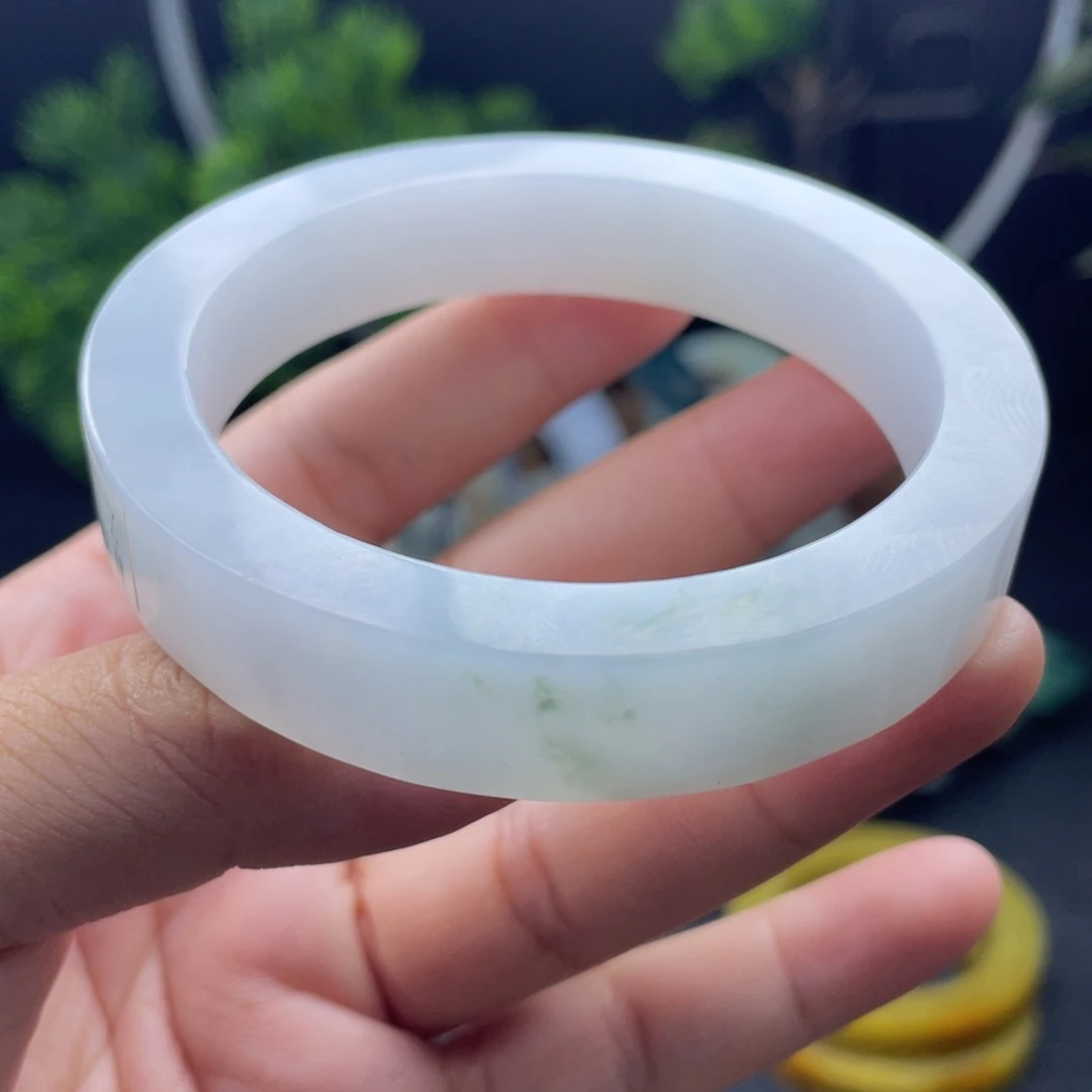 定制翡翠不退不换未镶嵌