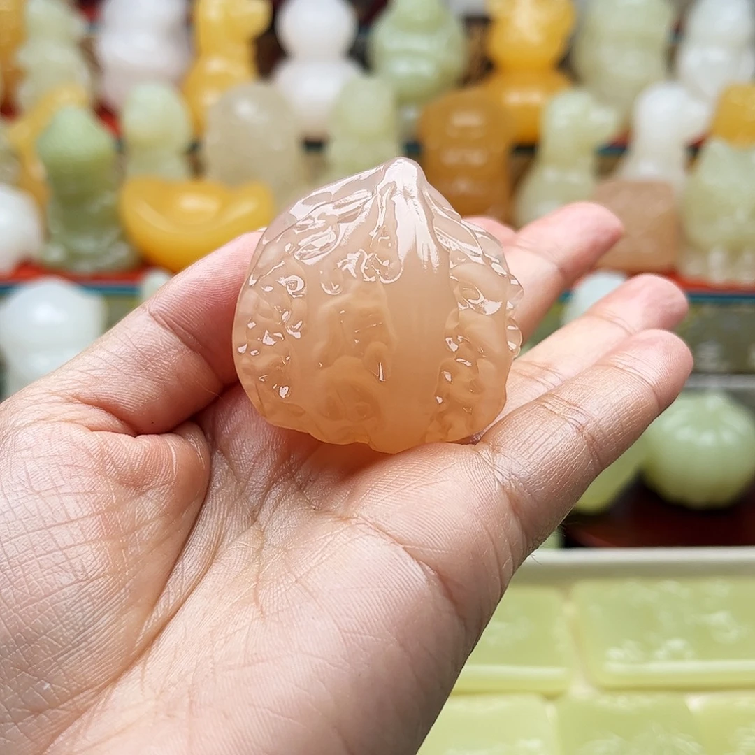 L****石材核桃手把摆件