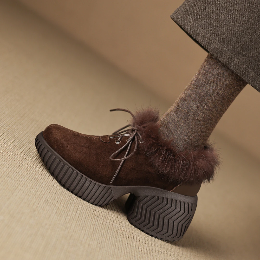 修悦~7.5cm小个子欧美风黑色加绒短靴女冬季厚底高跟厚毛毛时装靴