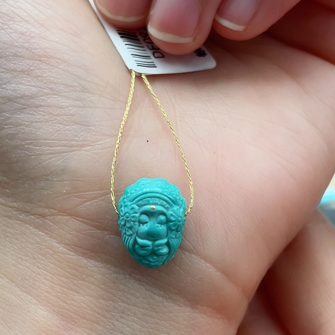 绿松石颈饰未镶嵌