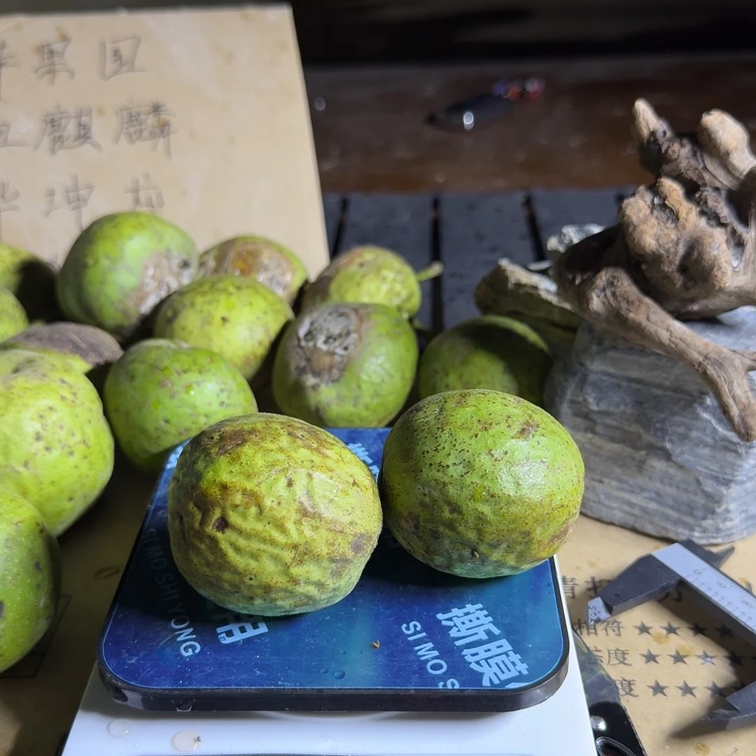 吊坠文玩核桃A****）苹果园