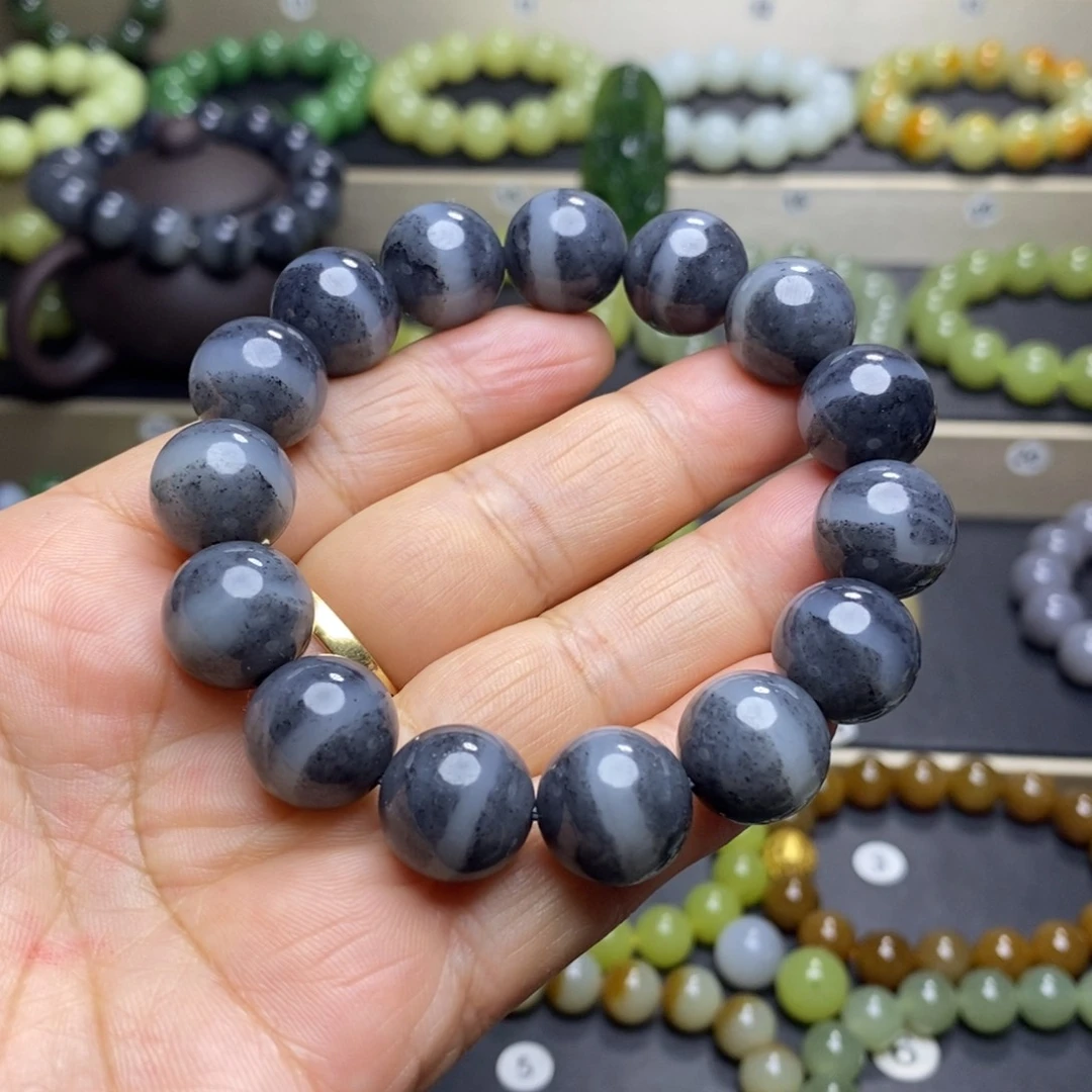 和田玉未镶嵌手串