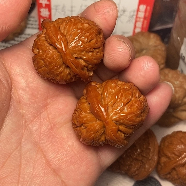 文玩核桃吊坠白35