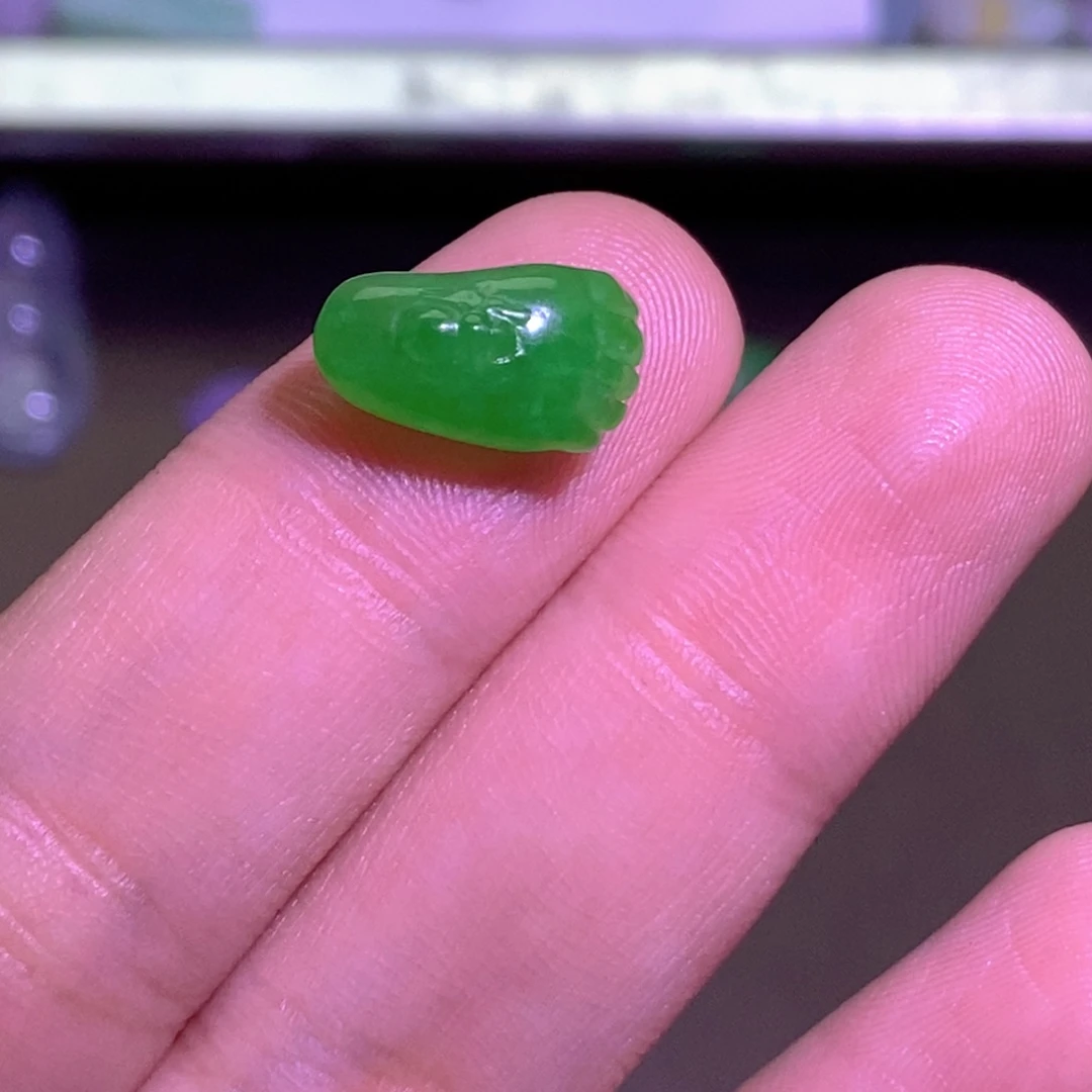 颈饰未镶嵌翡翠吊坠