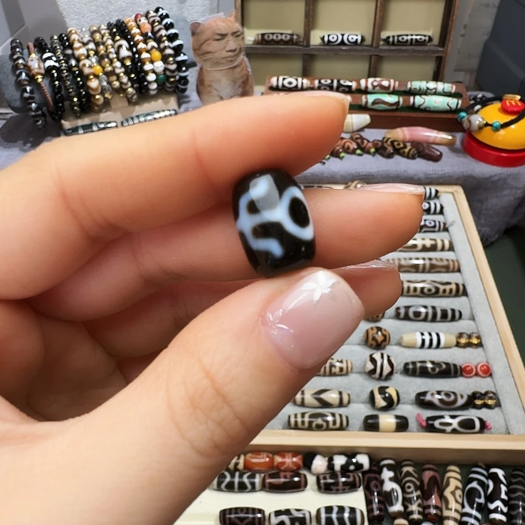 玛瑙/玉髓颈饰未镶嵌梨