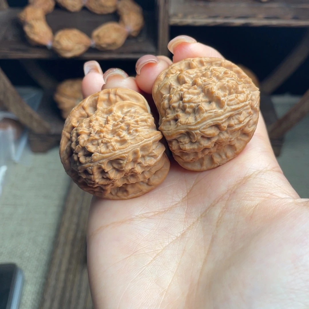 吊坠文玩核桃头货新果三角白39  全品白茬