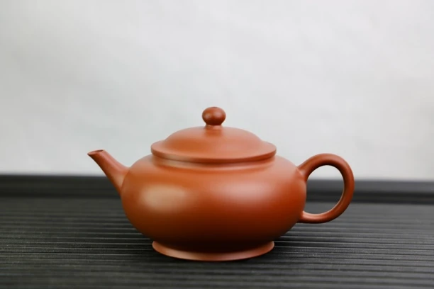 原矿朱泥精工半手扁玉合欢内推球孔150cc宜兴紫砂