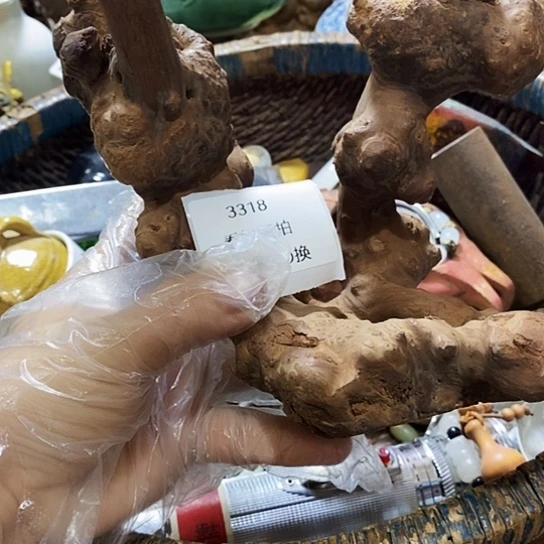 阿***章瓷片3318号工艺品