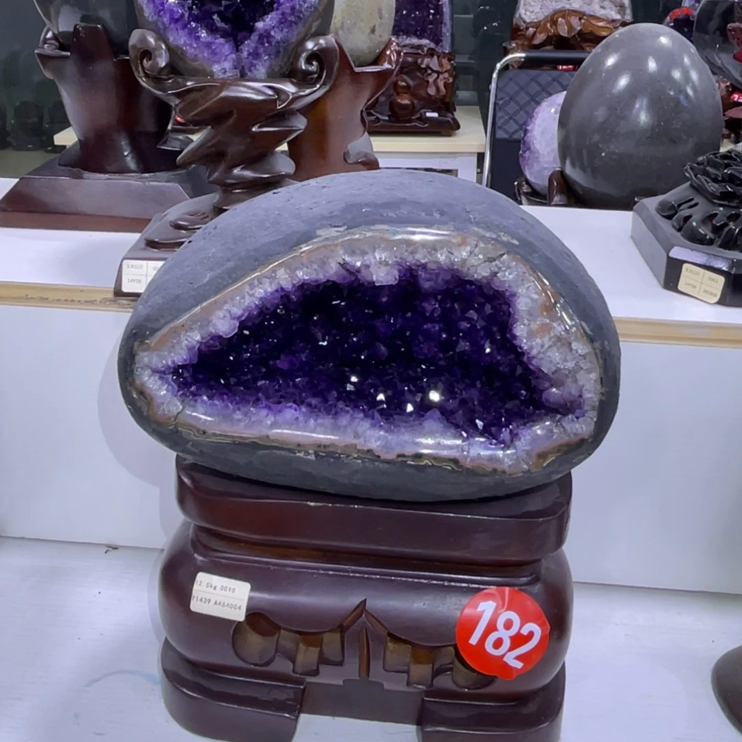 未镶嵌大型摆件（非配饰）紫晶