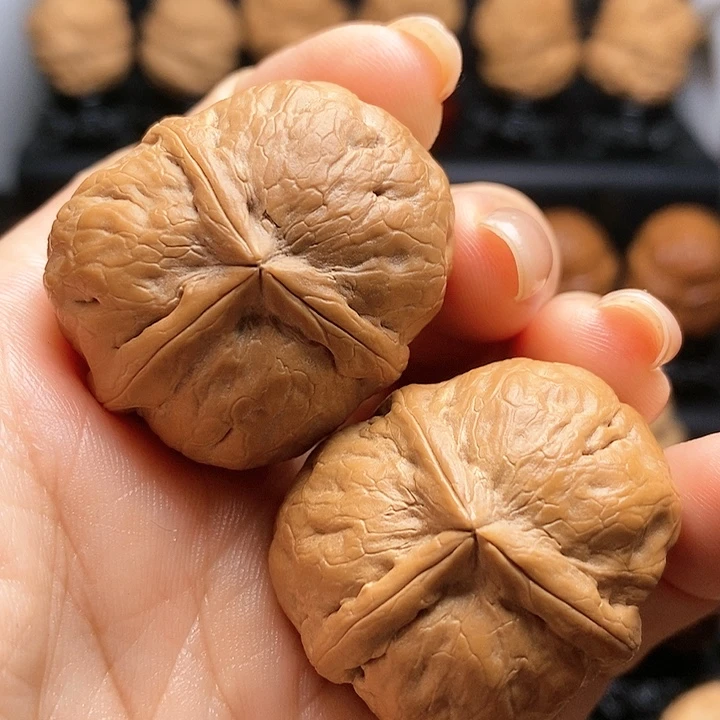 文玩核桃吊坠肌肉三棱