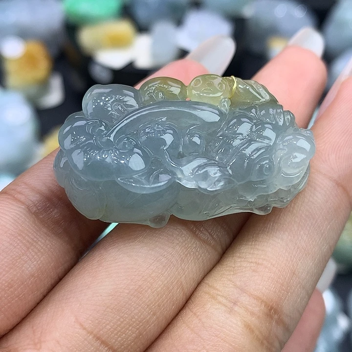 翡翠未镶嵌颈饰天然缅甸翡翠