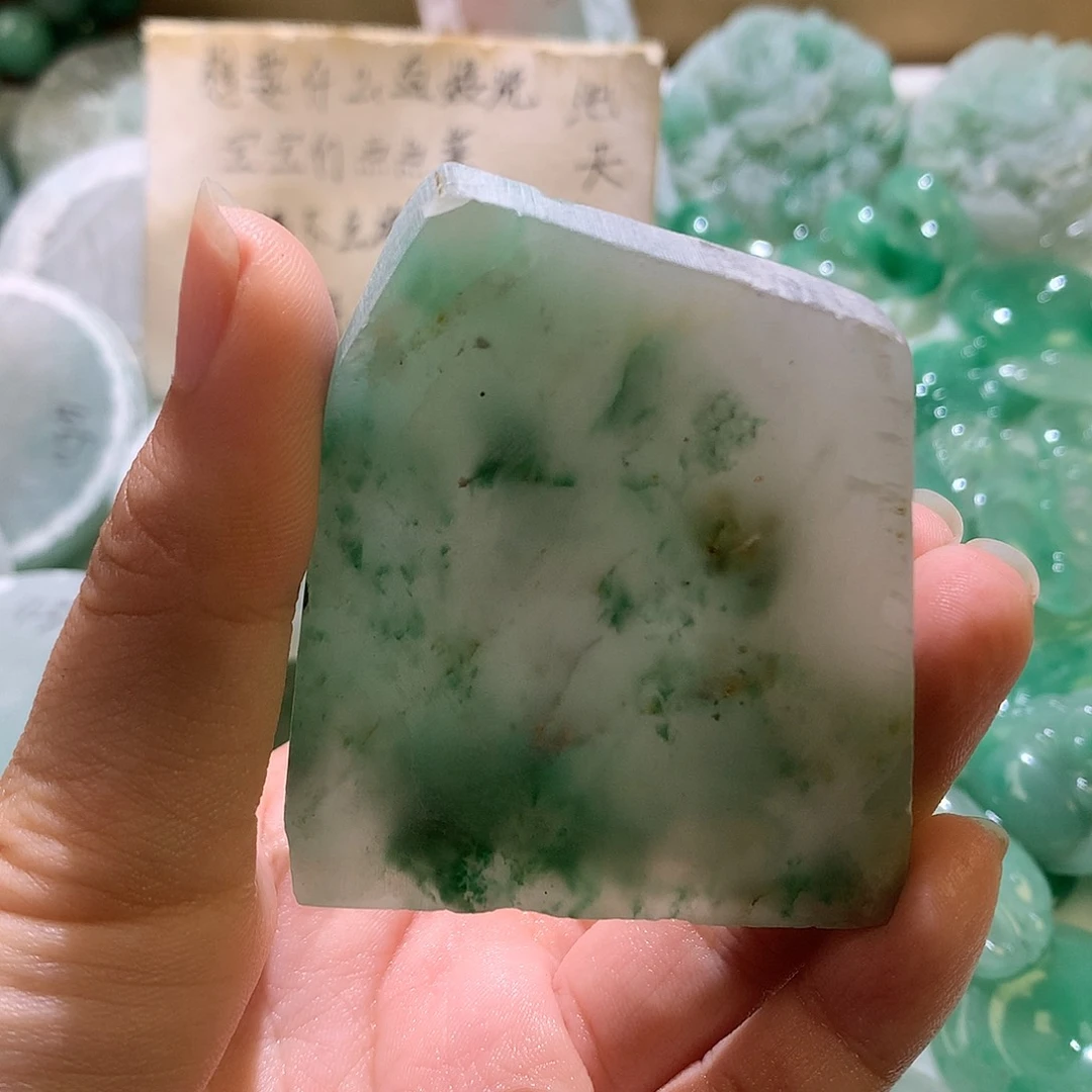 石英质玉未镶嵌珠宝半成品