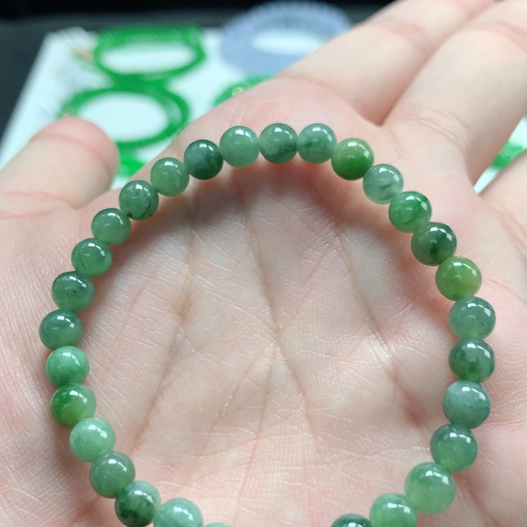 翡翠未镶嵌手链翡翠