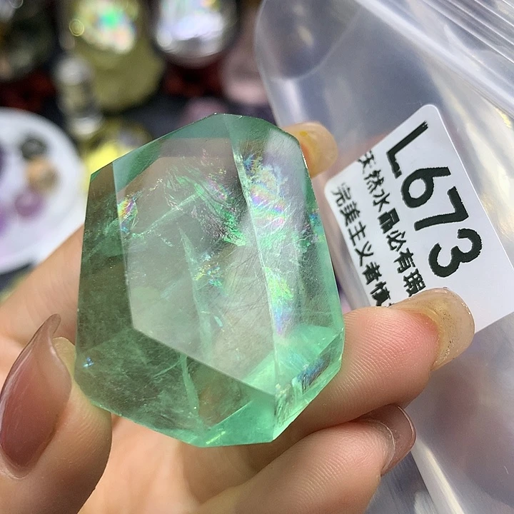 未镶嵌摆件萤石吊坠