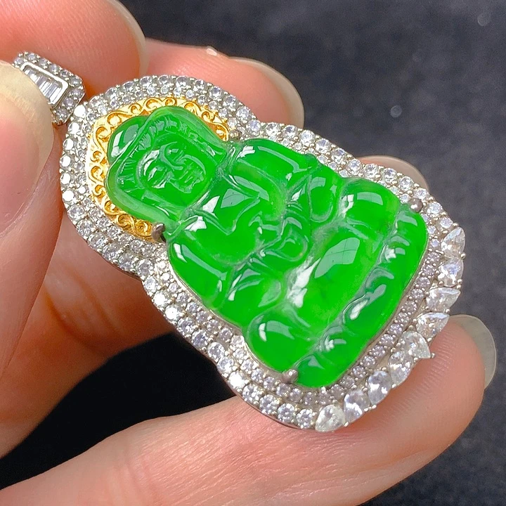 翡翠未镶嵌颈饰翡翠多样性