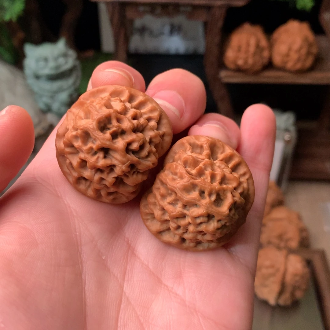 Z***i文玩核桃把件36尺寸秦闷