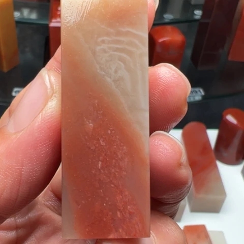 老挝石我们的确是一