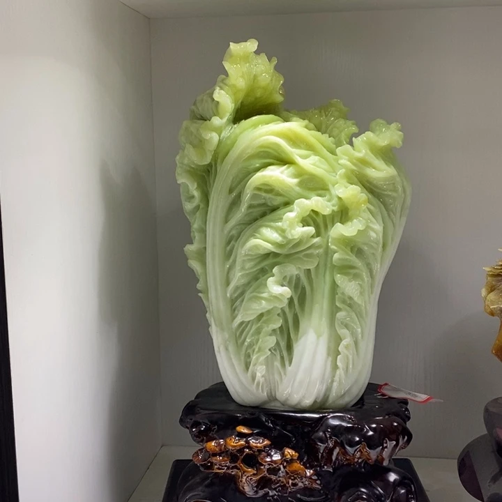 未镶嵌蛇纹石玉（覆膜）珠宝奇石