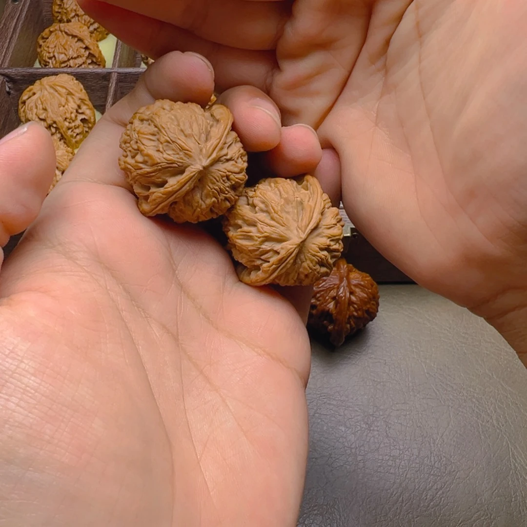 把件文玩核桃球白