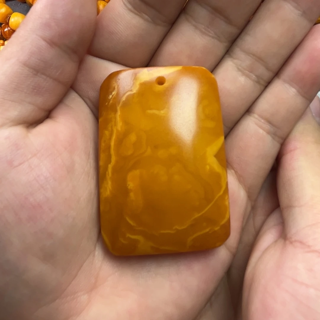 蜜蜡未镶嵌吊坠(不含链)