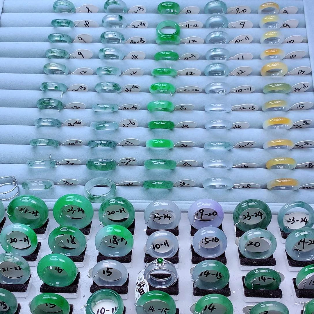 翡翠戒指未镶嵌翡翠