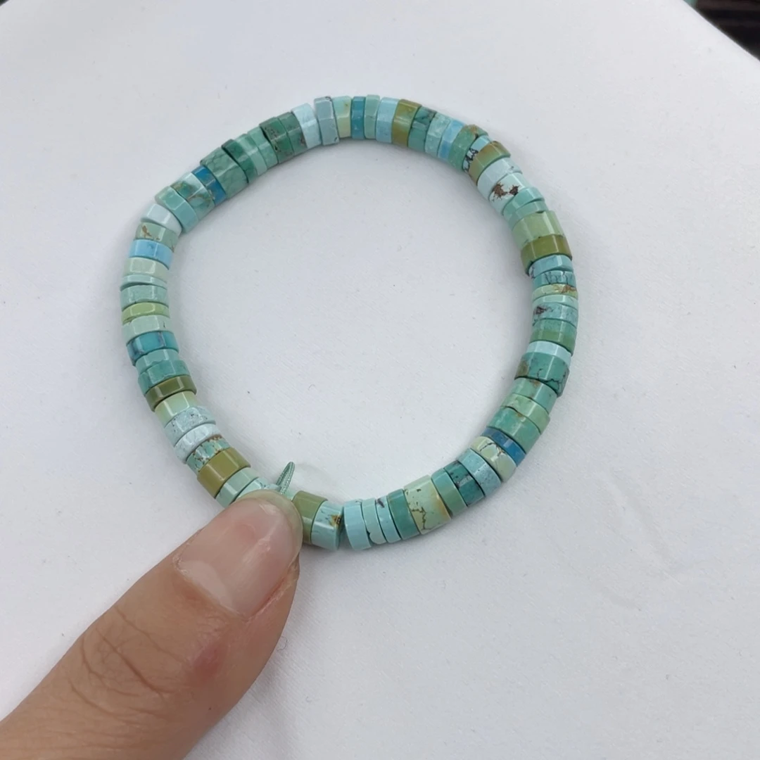 绿松石未镶嵌颈饰