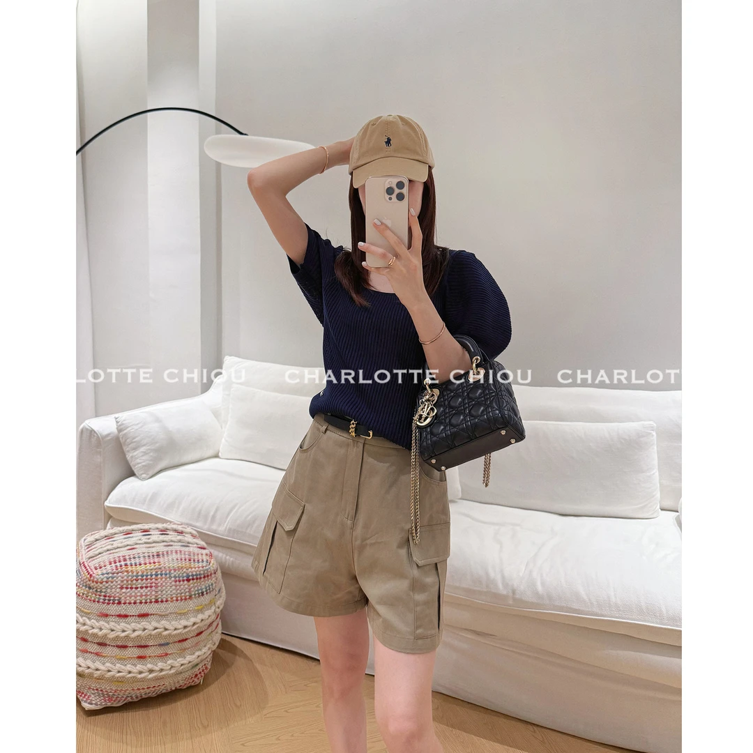 CHARLOTTE CHIOU褶皱美学 三宅纸张感肌理感法式廓形显瘦短袖