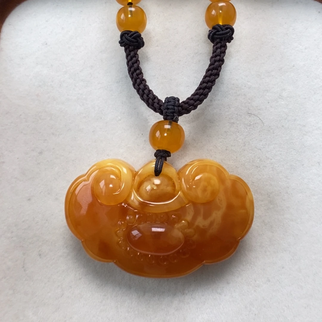 蜜蜡未镶嵌颈饰蜜蜡