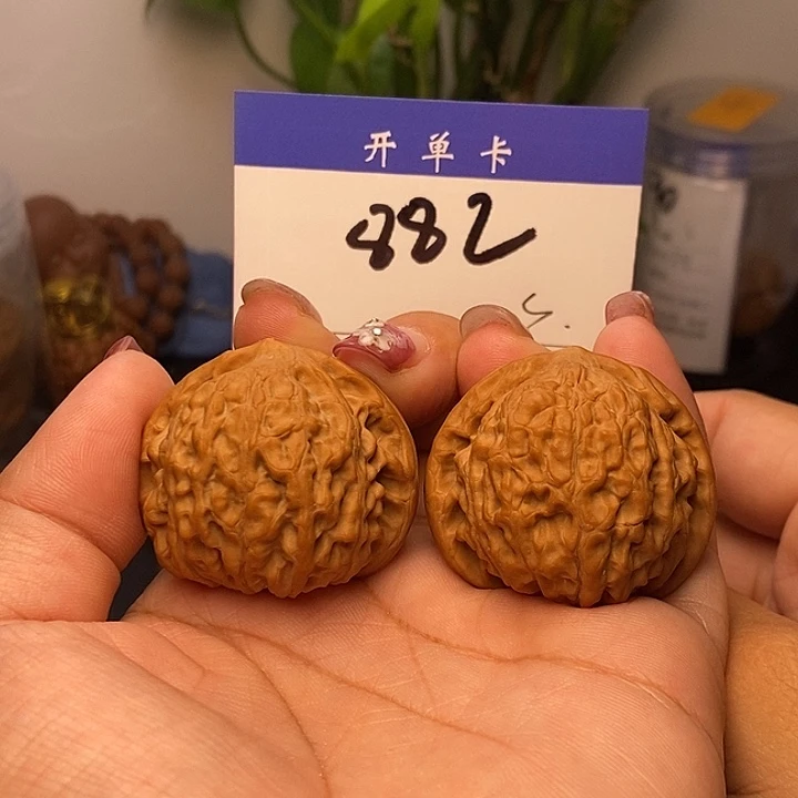 吊坠桃核金牛39有修s
