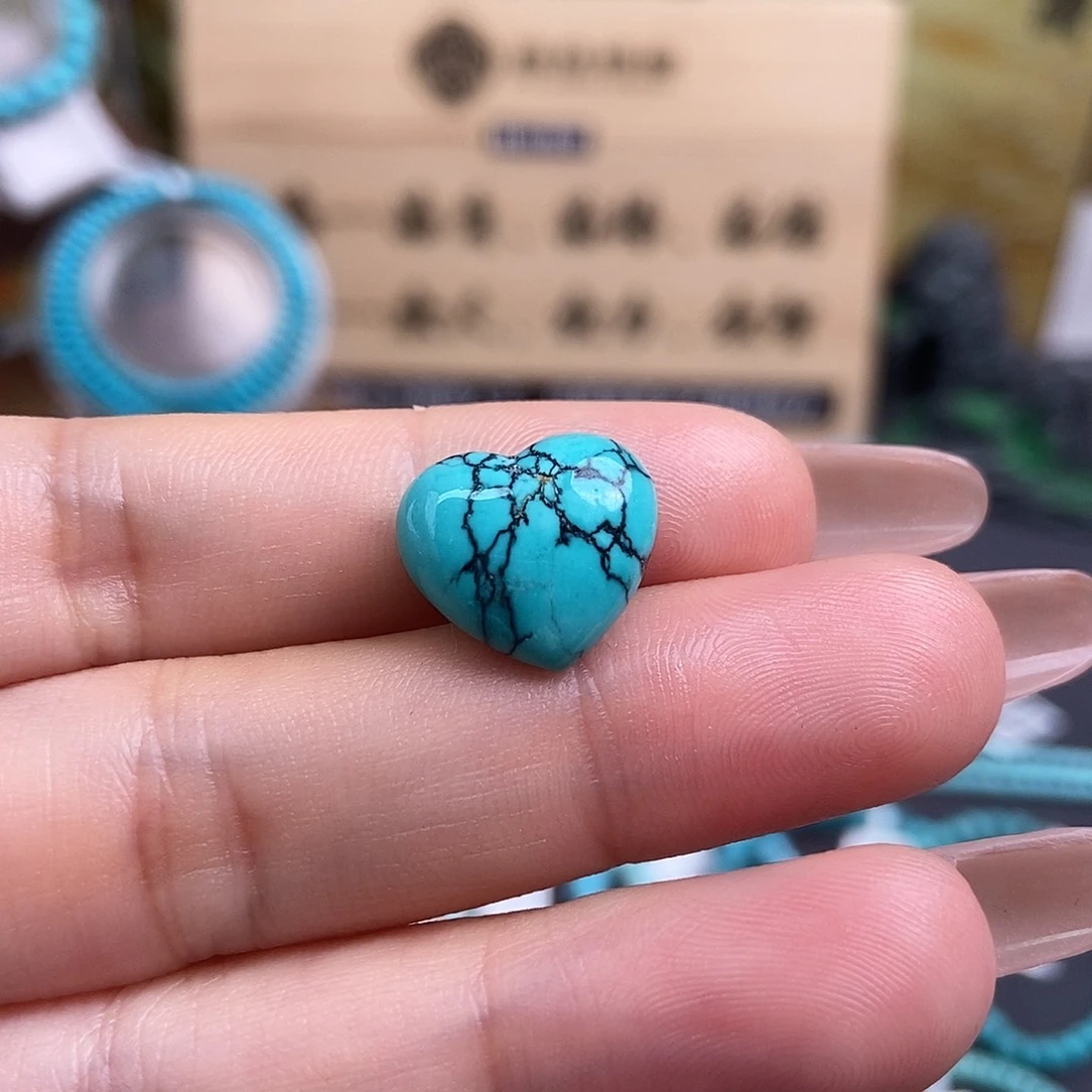 绿松石雕刻未镶嵌卅**森