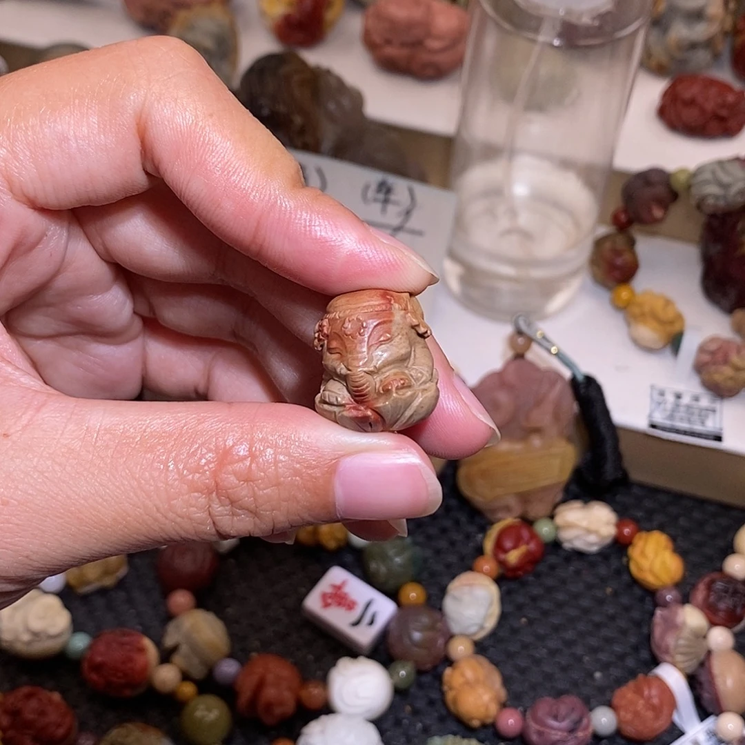 石英质玉（阿拉善玉）未镶嵌手链