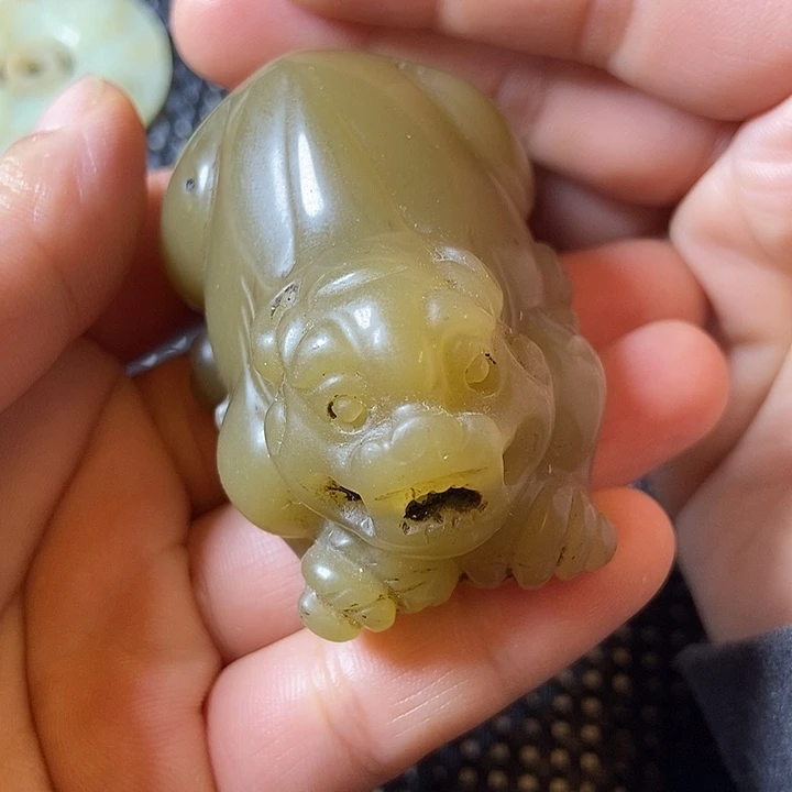 和田玉（糖玉）未镶嵌挂件