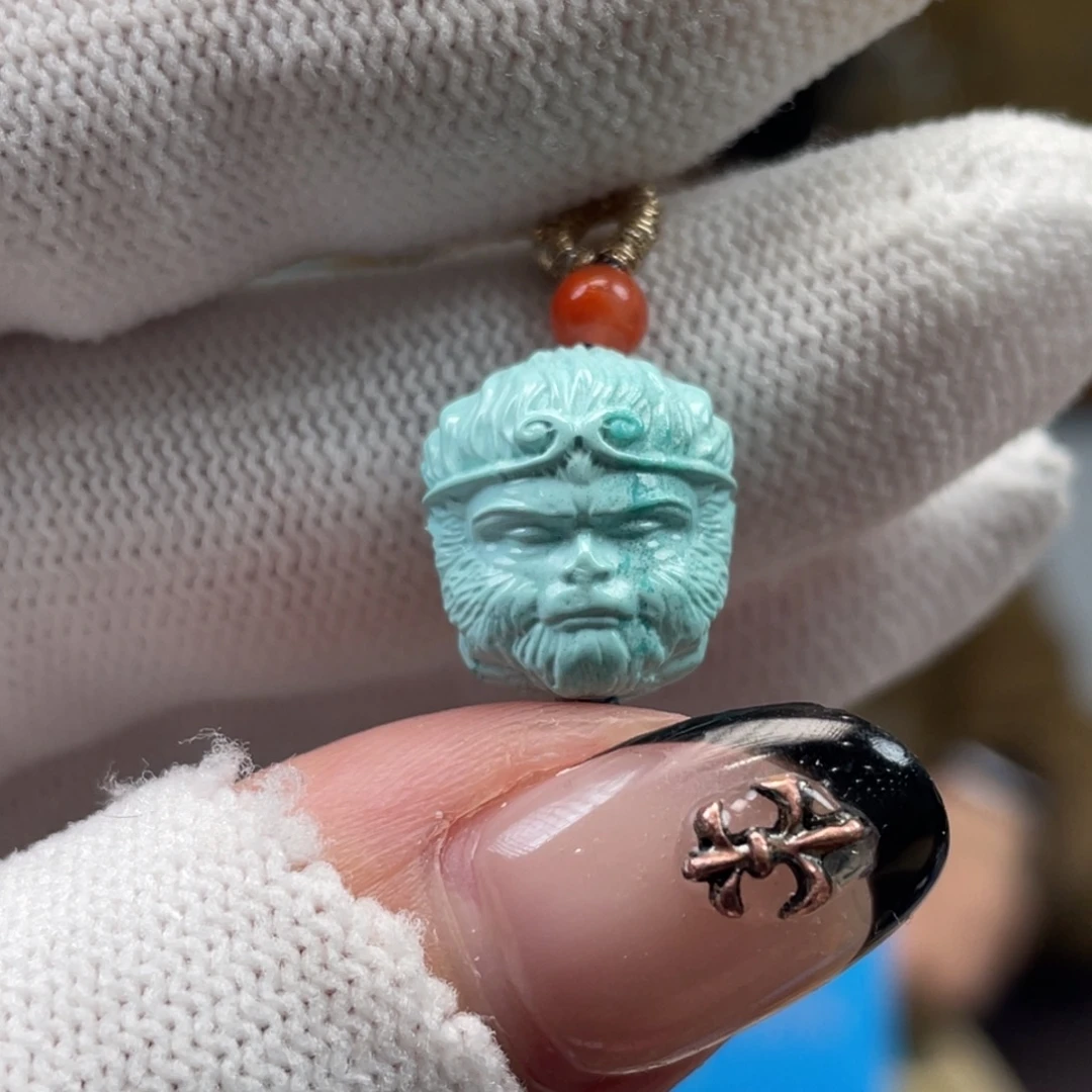 绿松石未镶嵌挂件