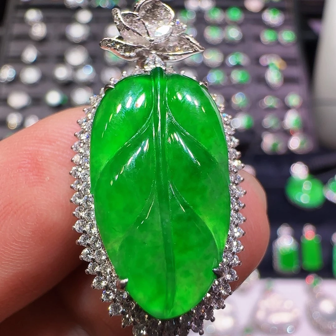 翡翠18K金镶嵌吊坠(不含链)