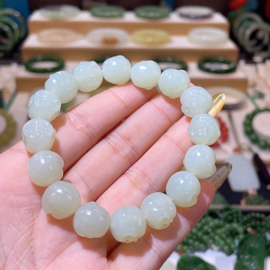 和田玉高品佛头手串未镶嵌