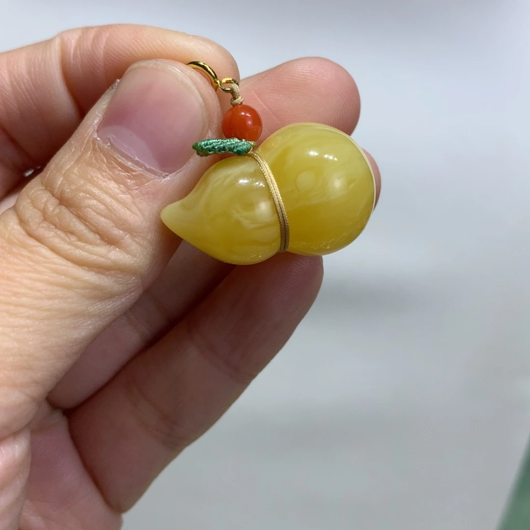 蜜蜡未镶嵌颈饰特价